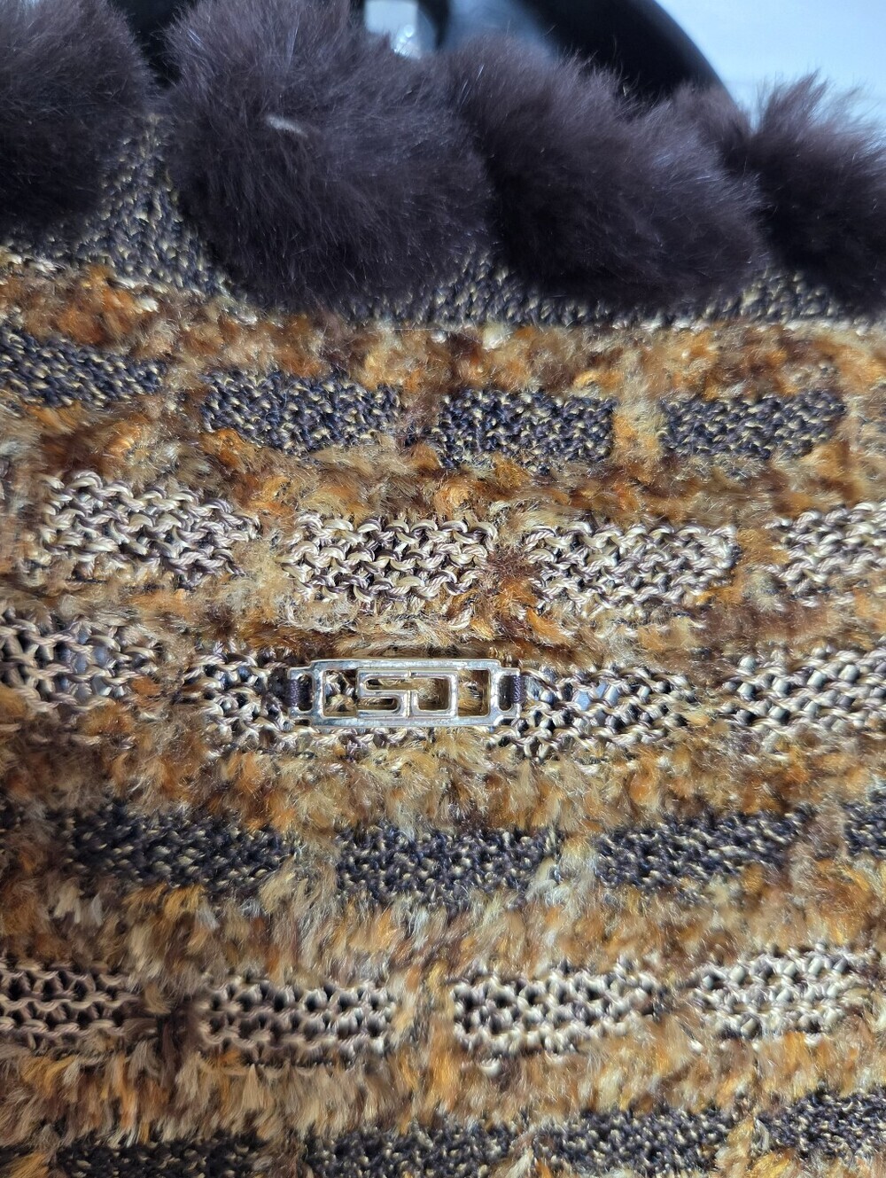 Vintage St John Sport Marie Gray Rabbit Fur Trim Wool Belted Sweater Coat Medium - Picture 9 of 13